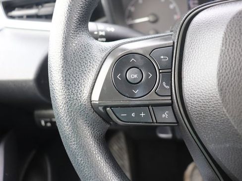 Used 2023 Toyota Corolla LE image 20