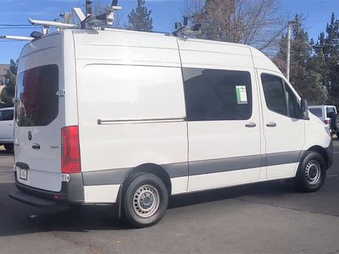Used 2023 Mercedes-Benz Sprinter 2500 image 9