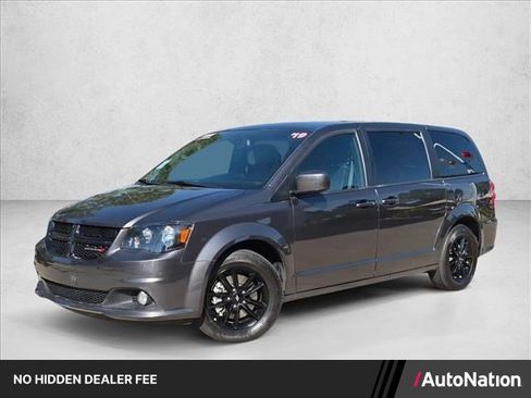 Used 2019 Dodge Grand Caravan SXT w/ Driver Convenience Group FWD image 1