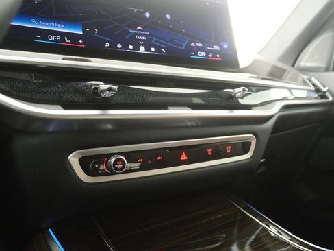 Certified 2024 BMW X5 xDrive50e w/ Premium Package image 23