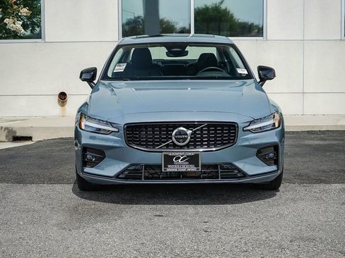 Used 2024 Volvo S60 B5 Plus AWD/4WD image 2
