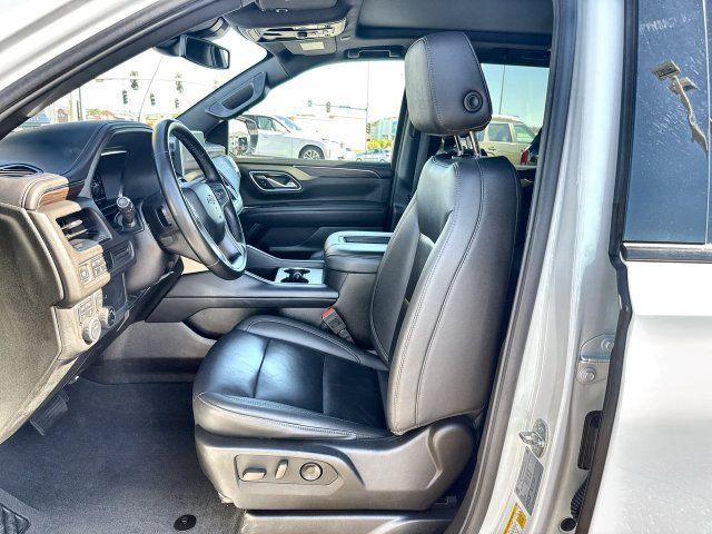 Used 2024 Chevrolet Suburban Z71 AWD/4WD image 11