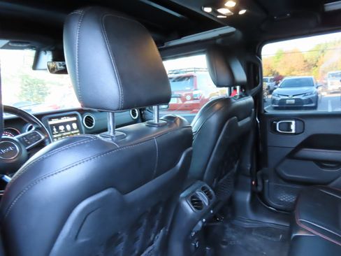 Used 2020 Jeep Wrangler Unlimited Rubicon w/ Quick Order Package 28Y Recon image 31