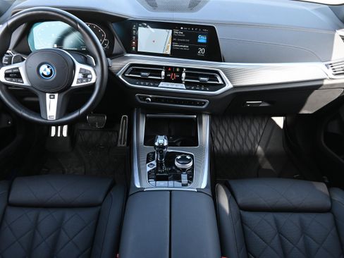 Certified 2023 BMW X5 xDrive45e w/ Executive Package image 13