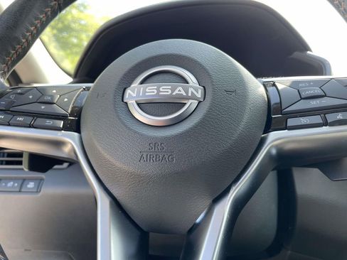Used 2024 Nissan Altima 2.5 SR FWD image 29