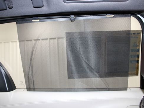 Used 2021 Toyota Sienna Platinum AWD/4WD image 35