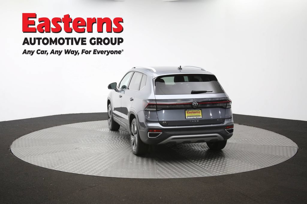 Used 2025 Volkswagen Taos SE AWD/4WD image 66