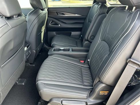 New 2026 INFINITI QX60 Autograph w/ Dark Cargo Package image 22