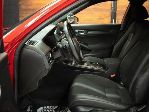 Used 2025 Honda Civic Sport image 8
