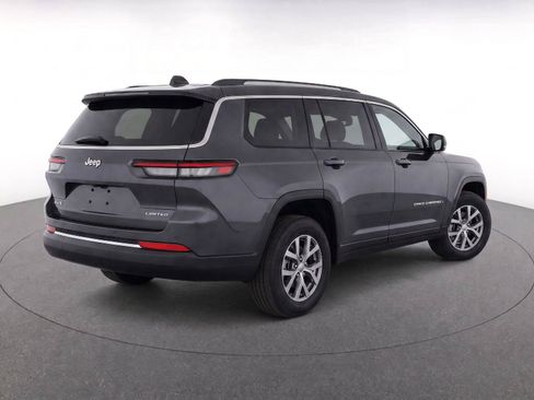 Used 2022 Jeep Grand Cherokee L Limited AWD/4WD image 4