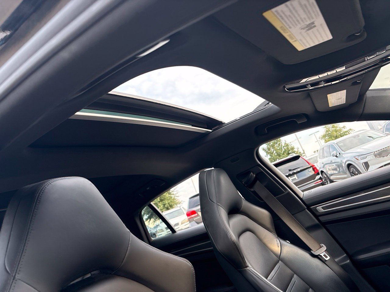 Used 2018 Porsche Panamera 4S AWD/4WD image 15
