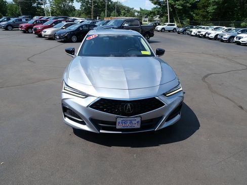 Used 2021 Acura TLX FWD image 3