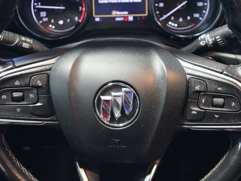 Used 2020 Buick Encore GX Select image 25