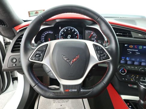 Used 2016 Chevrolet Corvette Z06 w/ 3LZ Preferred Equipment Group image 12