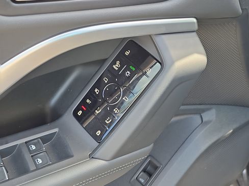 New 2025 Audi Q5 Premium Plus image 19