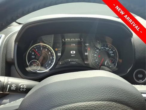 Used 2022 RAM 1500 Big Horn AWD/4WD image 24