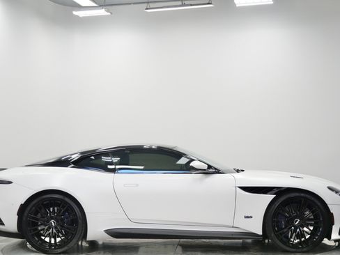 Used 2020 Aston Martin DBS Superleggera RWD image 64