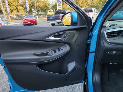 Used 2025 Buick Encore GX Sport Touring image 31