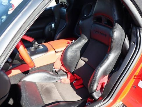 Used 2005 Dodge Viper SRT-10 image 11