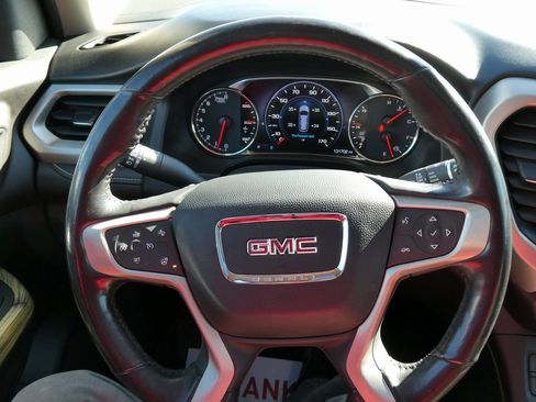 Used 2019 GMC Acadia Denali image 39