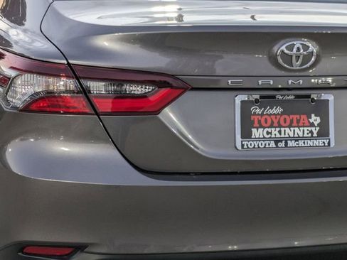 Used 2024 Toyota Camry LE image 9