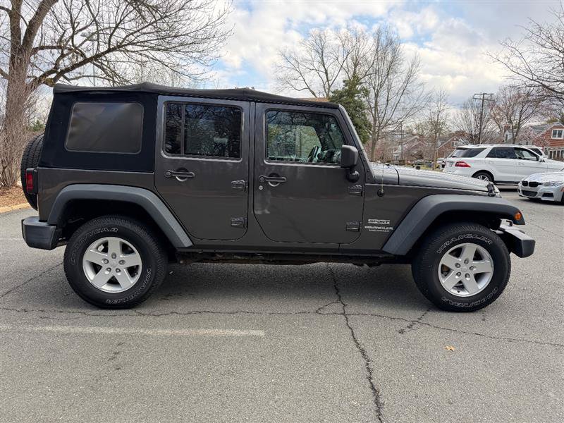 Used 2017 Jeep Wrangler Unlimited Sport w/ Quick Order Package 24S AWD/4WD image 7