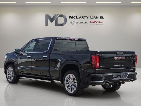 Certified 2021 GMC Sierra 1500 Denali w/ Denali Ultimate Package image 4