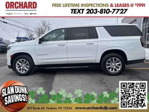 Used 2023 Chevrolet Suburban Premier image 5