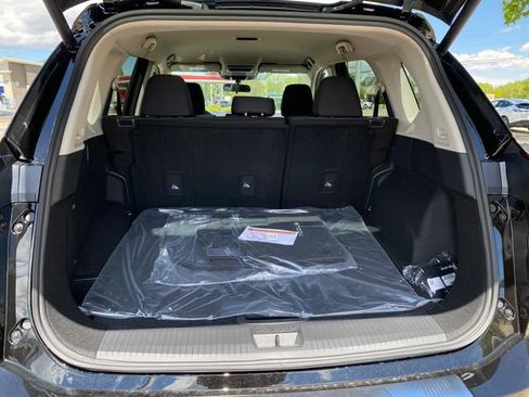 New 2026 Nissan Rogue SV AWD/4WD image 23