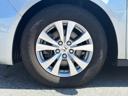 Used 2017 Honda Odyssey SE image 11