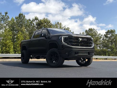 Used 2025 GMC Sierra 1500 Elevation w/ Elevation Premium Package AWD/4WD image 1