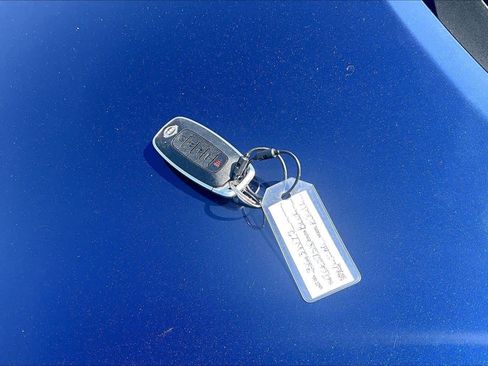 Used 2026 Nissan Rogue SL AWD/4WD image 15