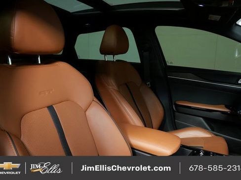 Used 2023 Kia K5 GT w/ GT1 Package image 23