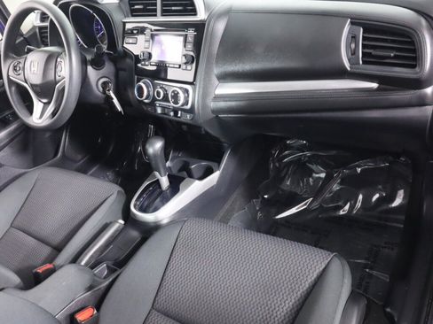 Used 2020 Honda Fit LX image 32