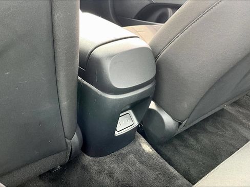 Used 2023 Hyundai Santa Fe SEL w/ Premium Package FWD image 12