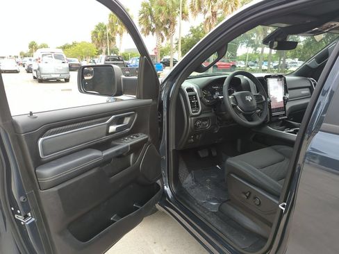 Used 2026 RAM 1500 Big Horn AWD/4WD image 8