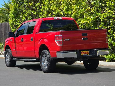 Used 2014 Ford F150 XLT AWD/4WD image 6