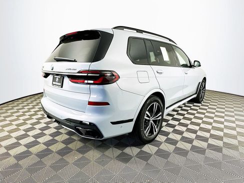 Used 2023 BMW X7 xDrive40i w/ Executive Package AWD/4WD image 9
