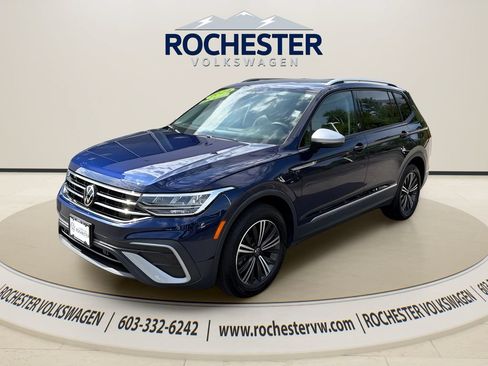 Used 2024 Volkswagen Tiguan Wolfsburg Edition w/ Panoramic Sunroof Package AWD/4WD image 2