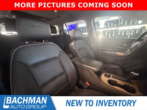 Used 2017 GMC Acadia Denali AWD/4WD image 6