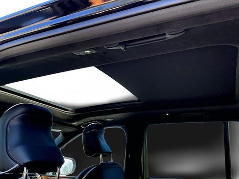 Certified 2023 Jeep Grand Cherokee Summit image 16