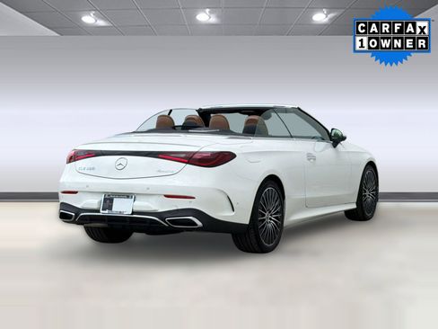 Used 2026 Mercedes-Benz CLE 300 4MATIC Cabriolet image 9