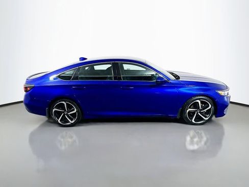 Used 2019 Honda Accord Sport image 5