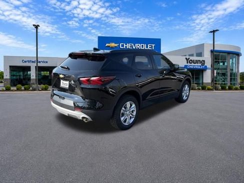 Used 2022 Chevrolet Blazer LT AWD/4WD image 7