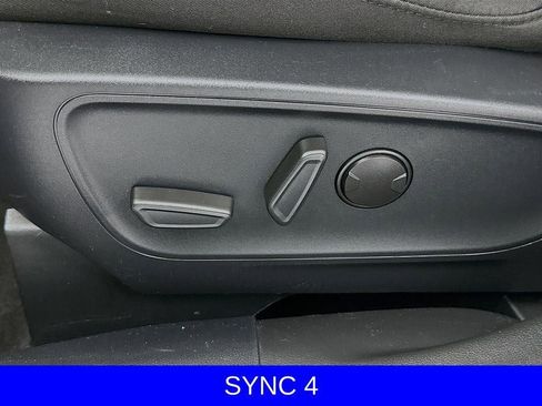 Used 2024 Ford Escape Active image 21