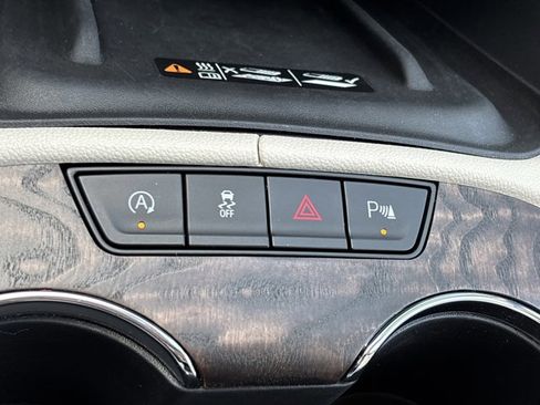 Used 2021 GMC Acadia Denali w/ Denali Technology Package image 43