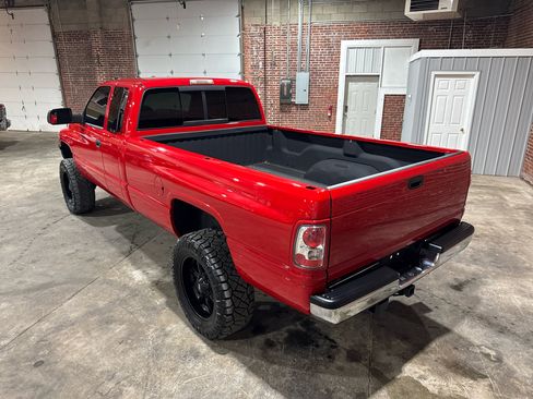 Used 1998 Dodge Ram 2500 Truck 4x4 Quad Cab image 15