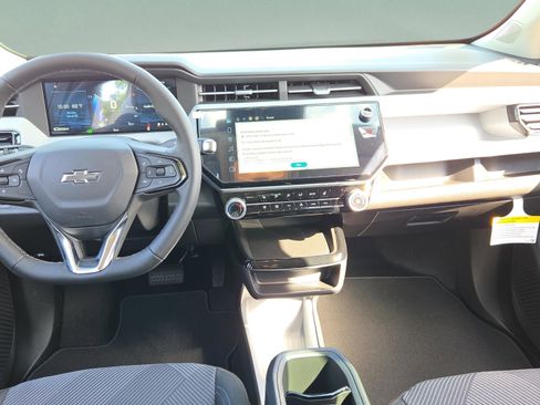 New 2027 Chevrolet Bolt LT w/ Comfort Package image 28