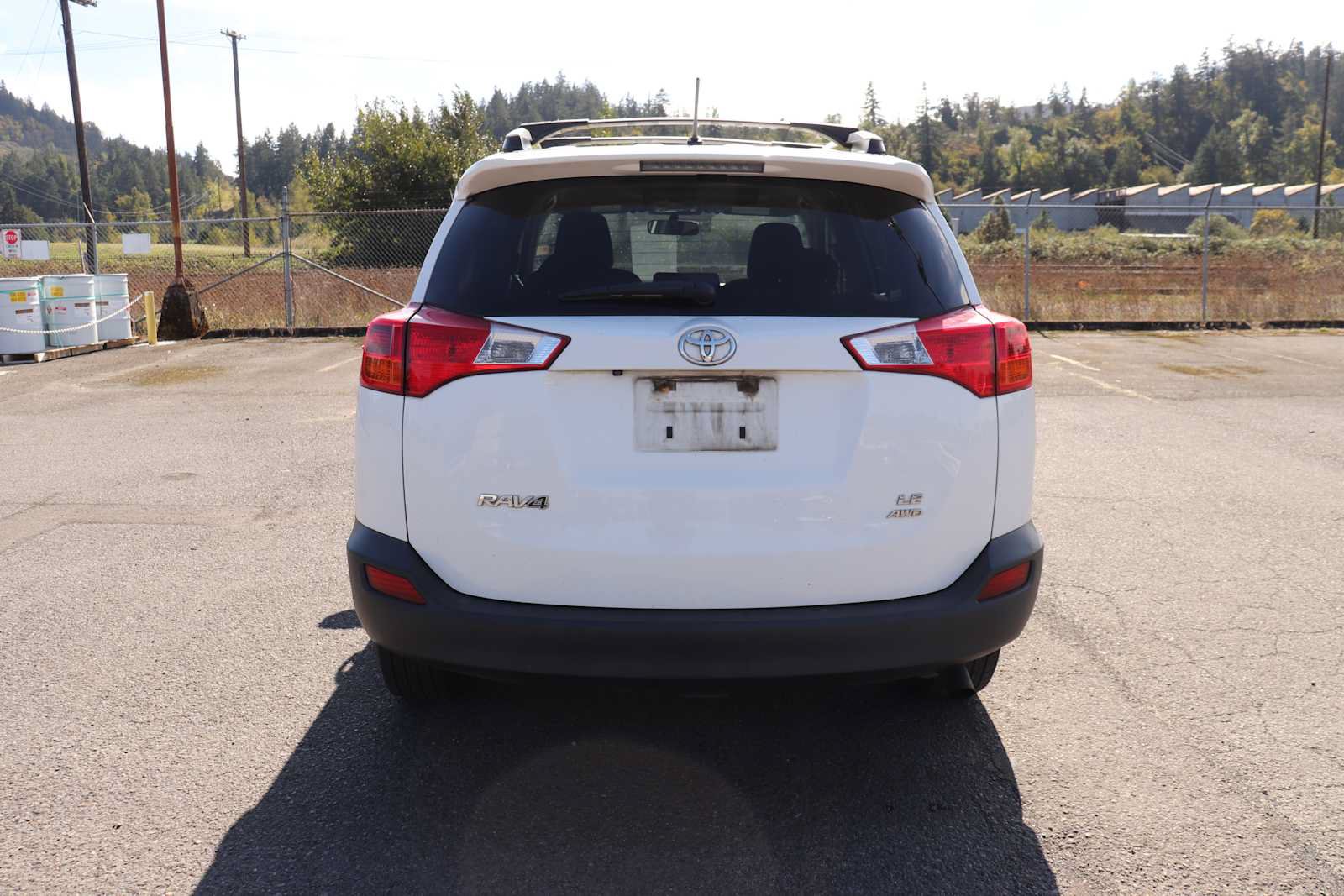 Used 2015 Toyota RAV4 LE AWD/4WD image 6