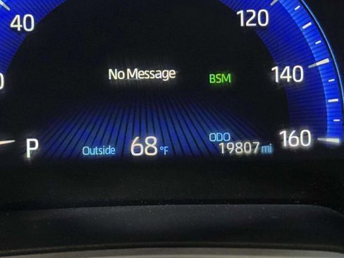 Used 2022 Toyota Corolla XSE image 19